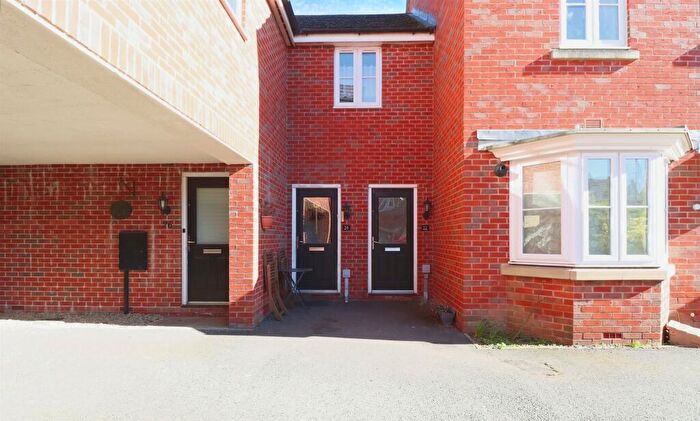 2 Bedroom Flat For Sale In Pascal Close, Corby, NN17
