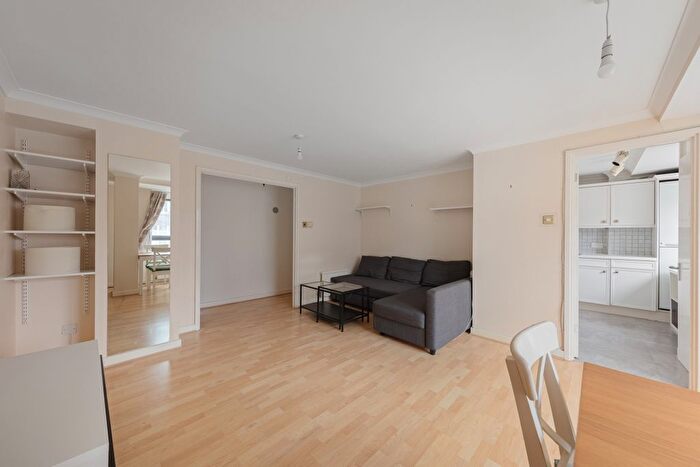 1 Bedroom Flat For Sale In The Highway, London, E1W