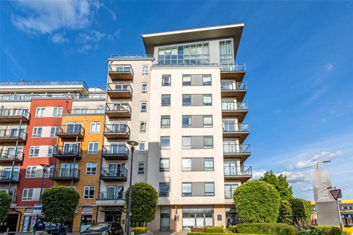 1 Bedroom Apartment For Sale In Heritage Avenue, Beaufort Park, Colindale, NW9