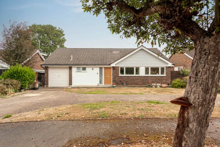 2 Bedroom Bungalow To Rent In The Hilders, Ashtead, KT21