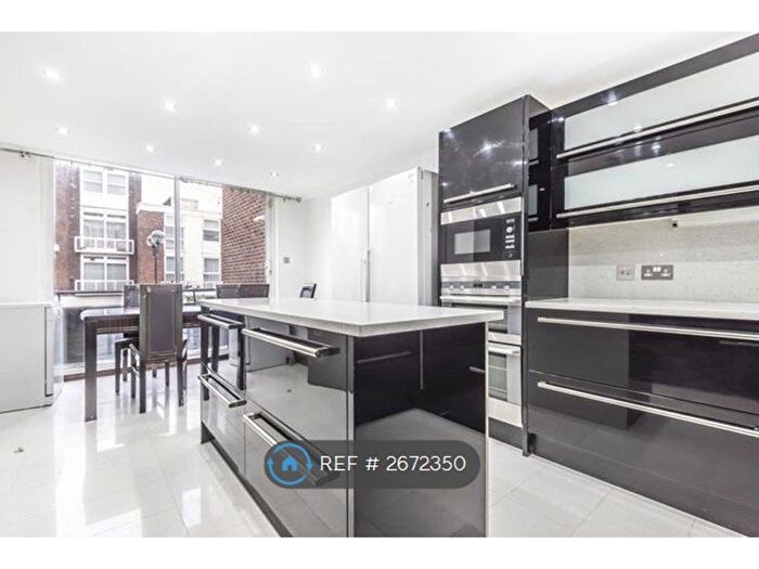 4 Bedroom Terraced House To Rent In Imperial Square, London, SW6