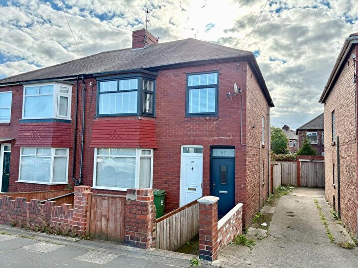 2 Bedroom Flat For Sale In Benfield Road, Heaton, NE6