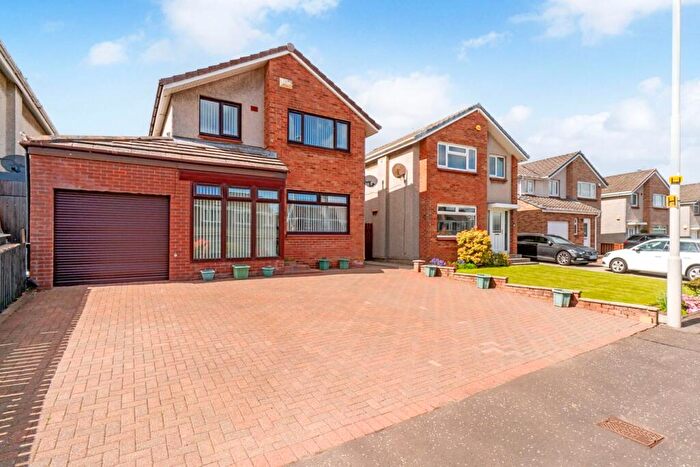 3 Bedroom Detached House For Sale In Rullion Road, Penicuik, EH26