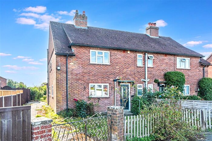 3 Bedroom Semi Detached House For Sale In Glebe Fields, Bentworth, Alton, GU34