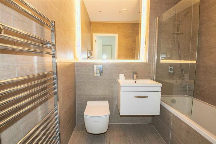 1 Bedroom Flat To Rent In Capital Drive, Linford Wood, Milton Keynes, MK14