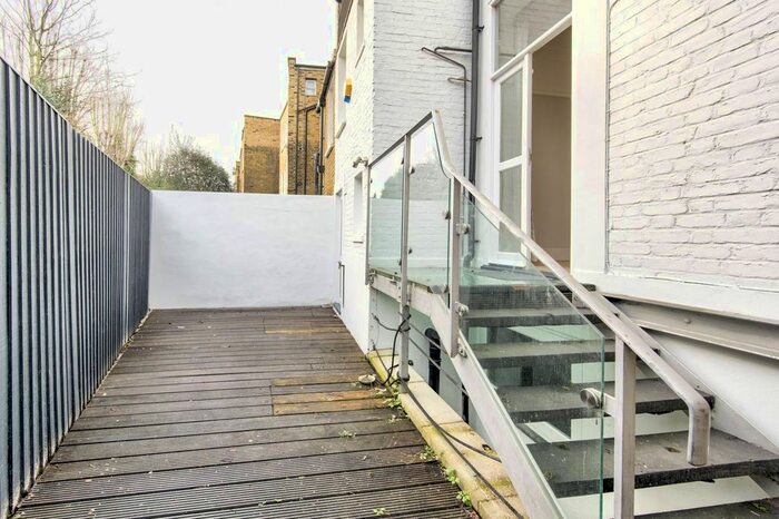4 Bedroom Property To Rent In Lettice Street, Parsons Green, London, SW6