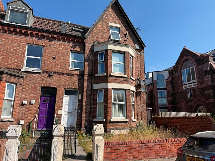 2 Bedroom Flat To Rent In Gordon Road, Liverpool, L21