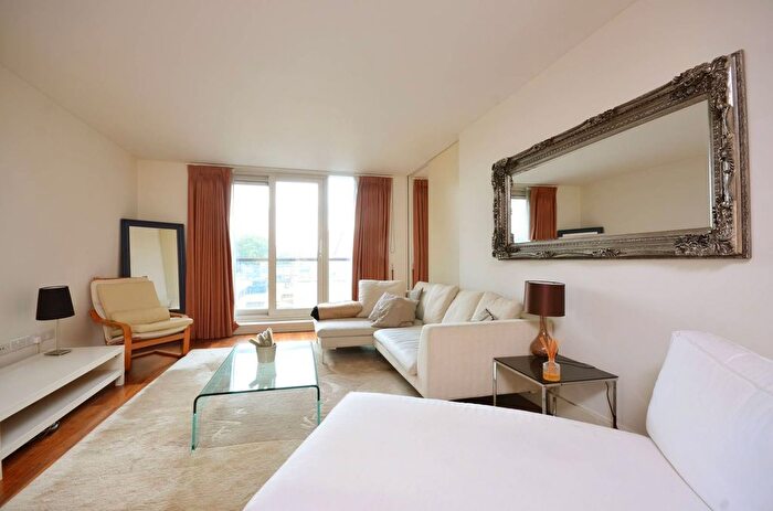 3 Bedroom Flat For Sale In South Wharf Road, Paddington, London, W2