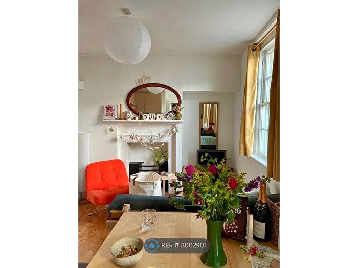 1 Bedroom Flat To Rent In Vineyards, Bath, BA1