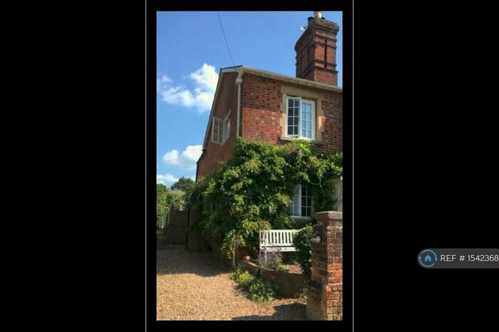 2 Bedroom End Of Terrace House To Rent In Cricket Green, Hartley Wintney, Hook, RG27