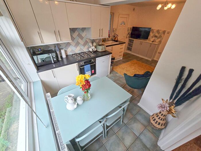 2 Bedroom Apartment To Rent In Hereford Street, Brighton, BN2