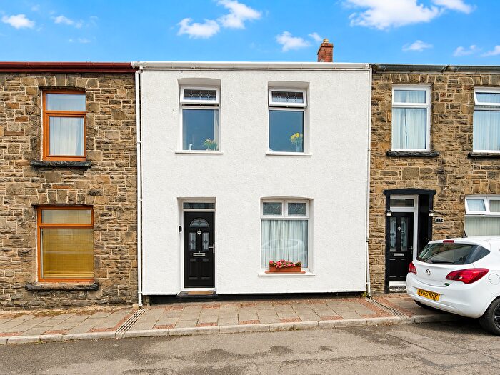 2 Bedroom Terraced House For Sale In Oxford Street, Aberdare, Rhondda Cynon Taf, CF44
