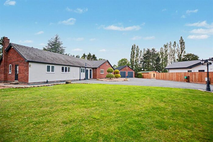 4 Bedroom Detached Bungalow For Sale In High Lane Central, West Hallam, DE7
