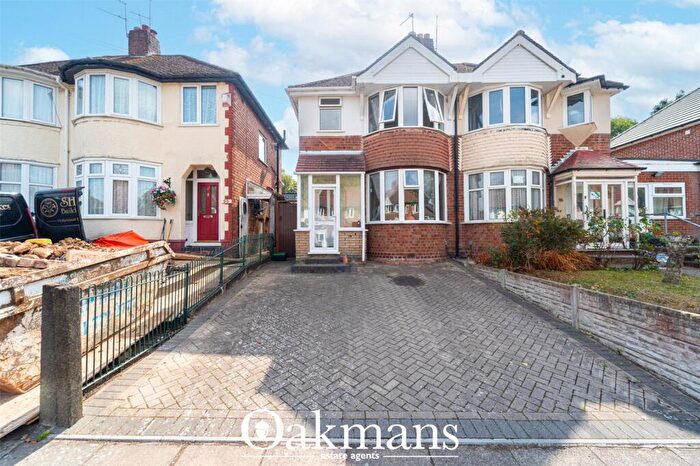 3 Bedroom Semi Detached House For Sale In Corisande Road, Birmingham, B29
