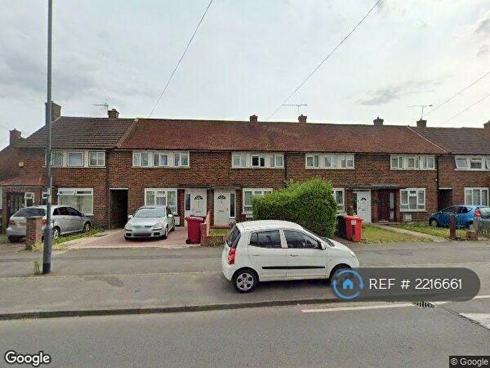 2 Bedroom Terraced House To Rent In Trelawney Avenue, Slough, SL3