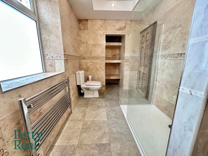 2 Bedroom End Of Terrace House For Sale In Essex Street, Colne, BB8