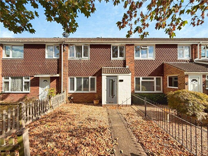 3 Bedroom Terraced House For Sale In Waverley Close, Romsey, Hampshire, SO51
