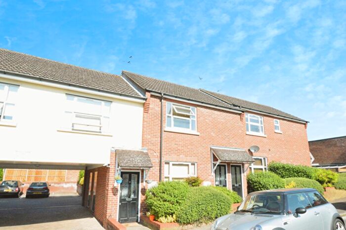 1 Bedroom Ground Maisonette To Rent In Joseph Court, St Albans, AL1