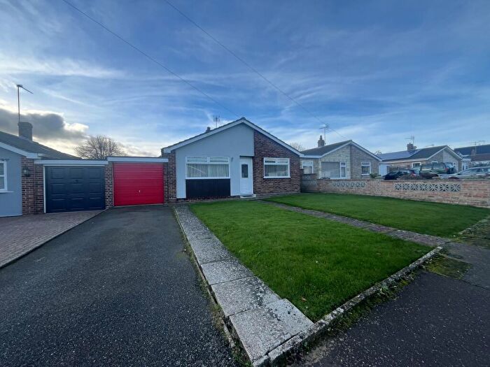 2 Bedroom Bungalow To Rent In Saxon Gardens, Caister-on-Sea, Great Yarmouth, NR30