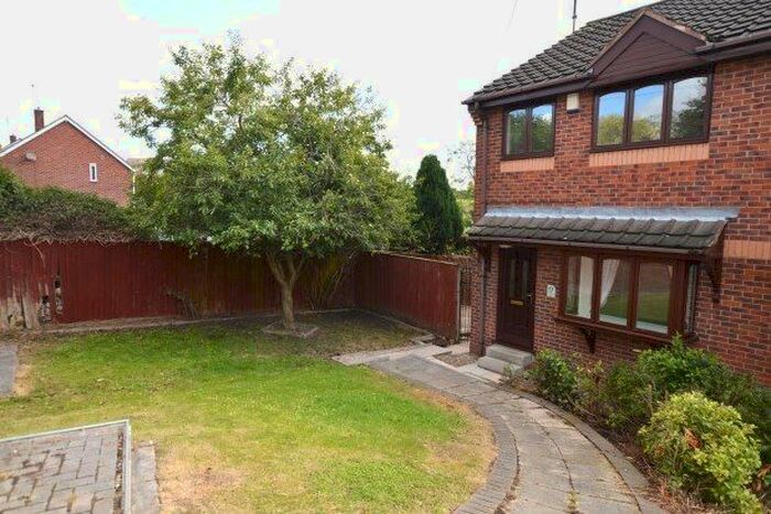 3 Bedroom Property To Rent In Thorpe, Wakefield, WF3