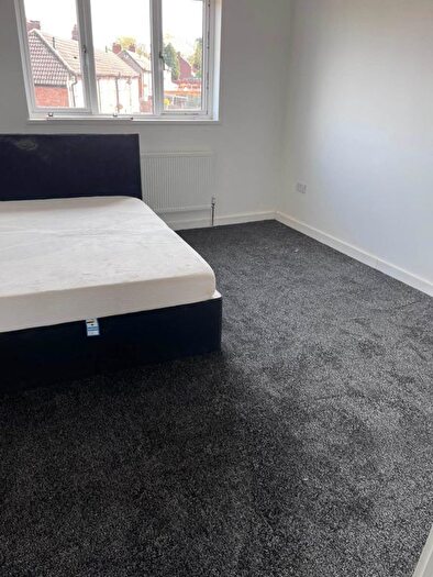 2 Bedroom Semi Detached House To Rent In Ettingshall Road, Bilston, WV14