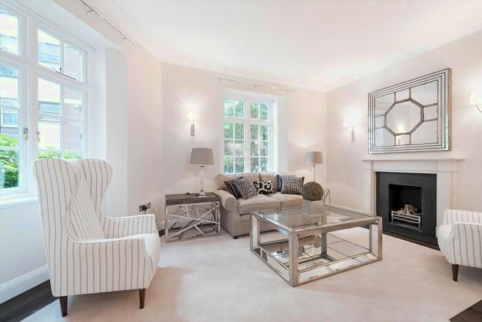 2 Bedroom Flat To Rent In Eresby House, Rutland Gate, London, SW7