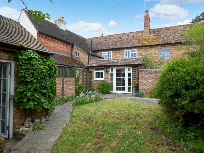 2 Bedroom Terraced House To Rent In Back Lane, Pebworth, CV37