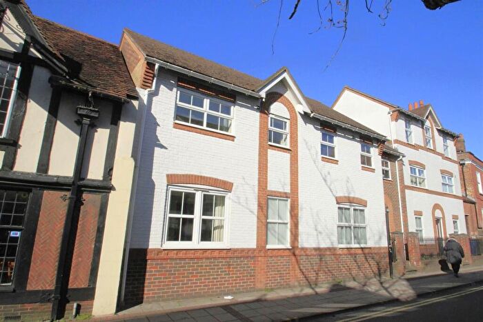 2 Bedroom End Of Terrace House For Sale In Salisbury - Three Cuppes Lane, SP1