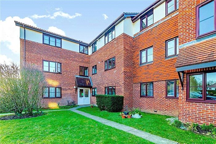 1 Bedroom Apartment To Rent In Firle Court, Yeomanry Close, Epsom, Surrey, KT17