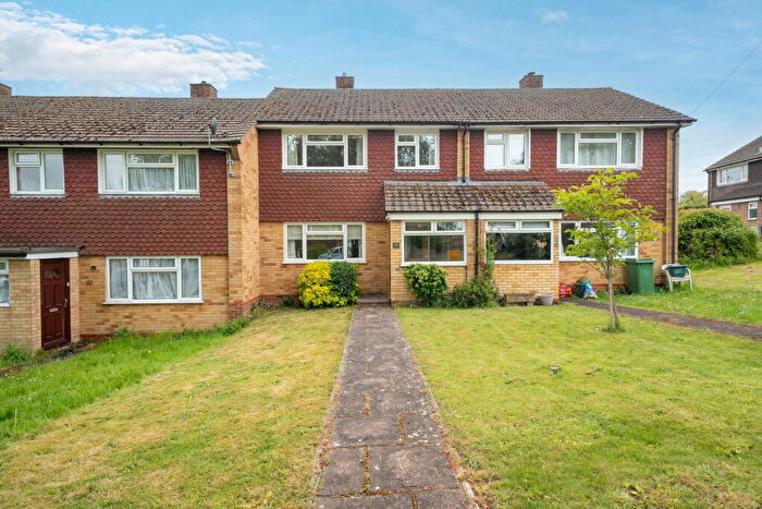 3 Bedroom Terraced House For Sale In Woodlands, Overton, Basingstoke, RG25
