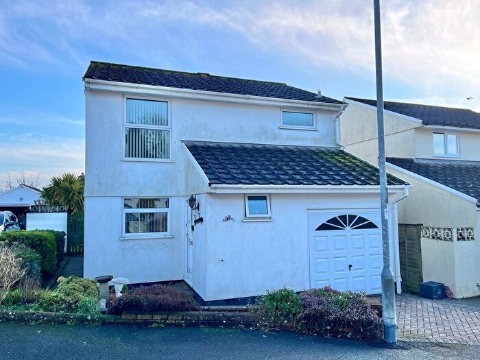 3 Bedroom Detached House For Sale In Andrews Way, Saltash, PL12