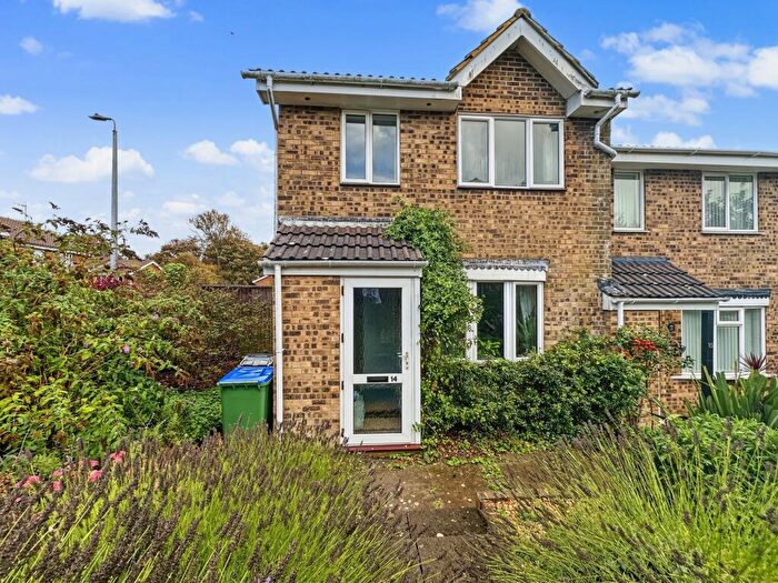 3 Bedroom End Of Terrace House For Sale In Bridle Way, Telscombe Cliffs, BN10