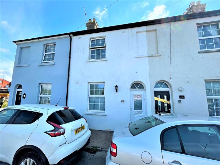 2 Bedroom Terraced House To Rent In Transit Road, Newhaven, BN9