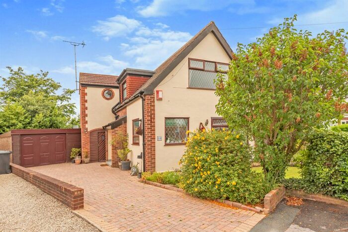 3 Bedroom Detached House To Rent In Wheatfield Court, Pudsey, LS28