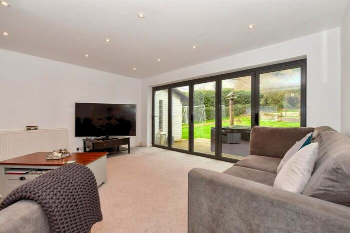 6 Bedroom Detached House For Sale In Ashford Road, Chartham, Canterbury, Kent, CT4