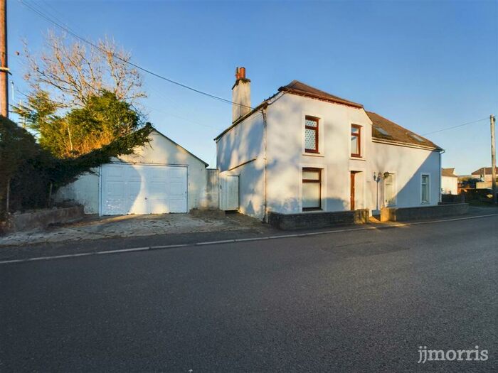 3 Bedroom Detached House For Sale In Hermon, Glogue, SA36