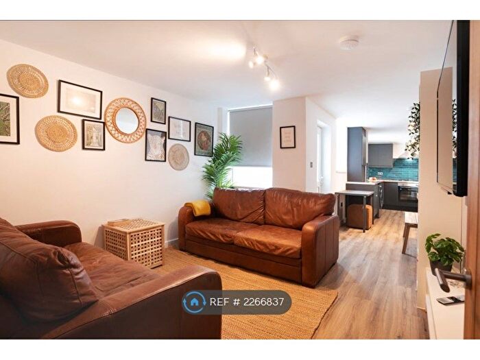 6 Bedroom Terraced House To Rent In Saxony Road, Liverpool, L7