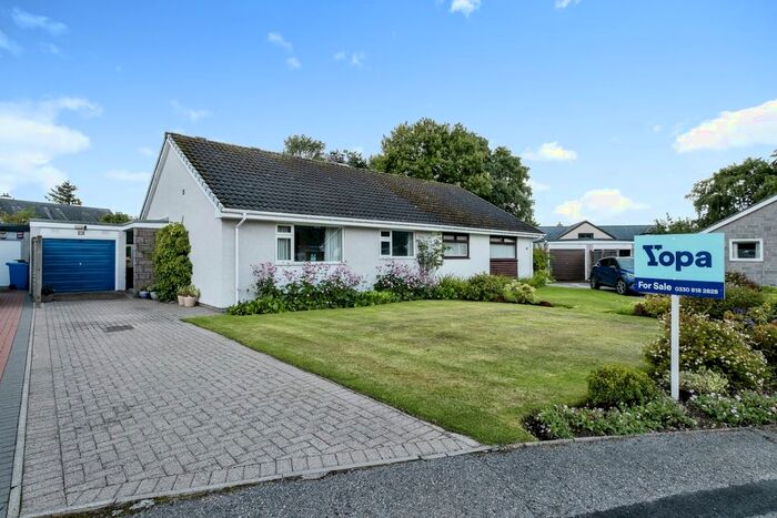 3 Bedroom Semi-Detached Bungalow For Sale In Birchwood, Invergordon, IV18
