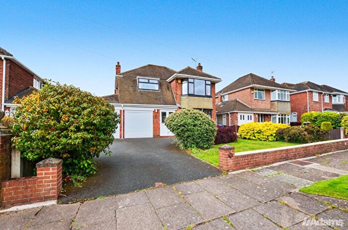 4 Bedroom Detached House For Sale In Royden Avenue, Higher Runcorn, WA7