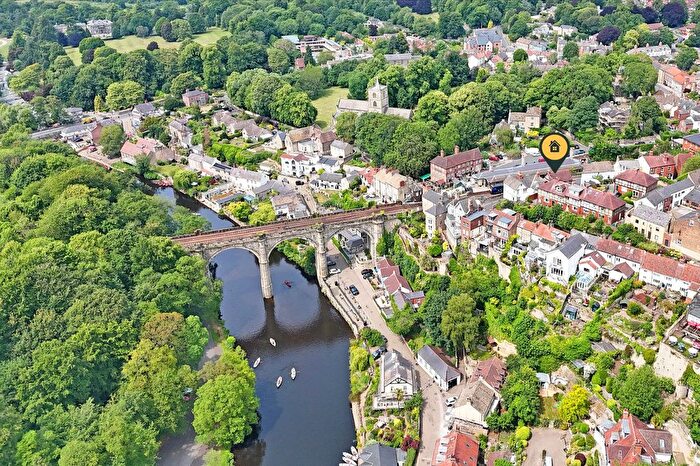 2 Bedroom End Of Terrace House For Sale In Kirkgate, Knaresborough, HG5