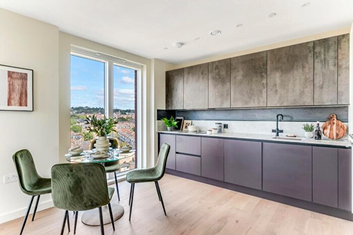 1 Bedroom Apartment For Sale In The Clay Yard, Liddell Place, NW6