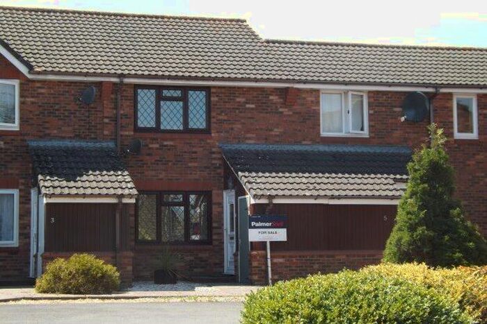 2 Bedroom Property To Rent In Wyke, Gillingham, SP8