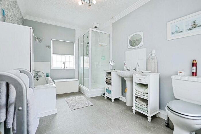 2 Bedroom Semi-Detached House For Sale In New Street, Castle Bromwich, Birmingham, B36