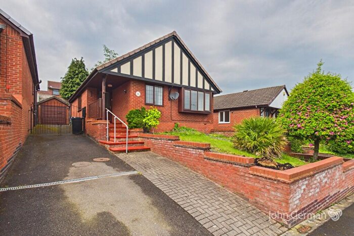 3 Bedroom Detached Bungalow For Sale In Curlew Close, Uttoxeter, ST14