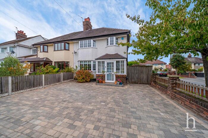 3 Bedroom Semi Detached House For Sale In Briar Drive, Wirral, CH60