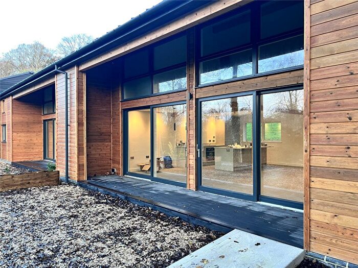 3 Bedroom End Of Terrace House To Rent In Picts Hill, Langport, Somerset, TA10