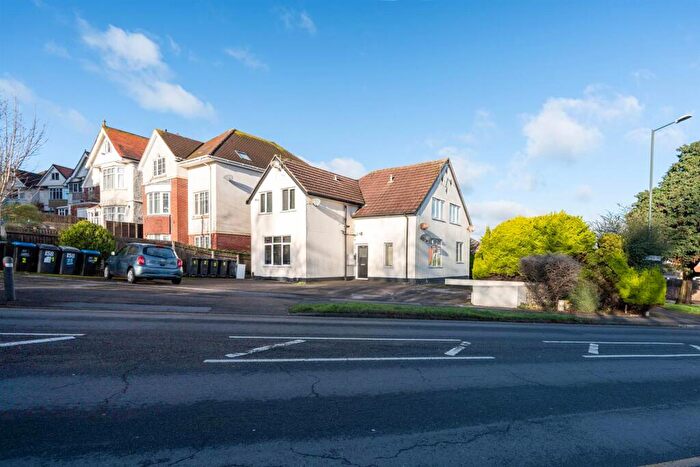 1 Bedroom Apartment To Rent In Belle Vue Road, Bournemouth, BH6