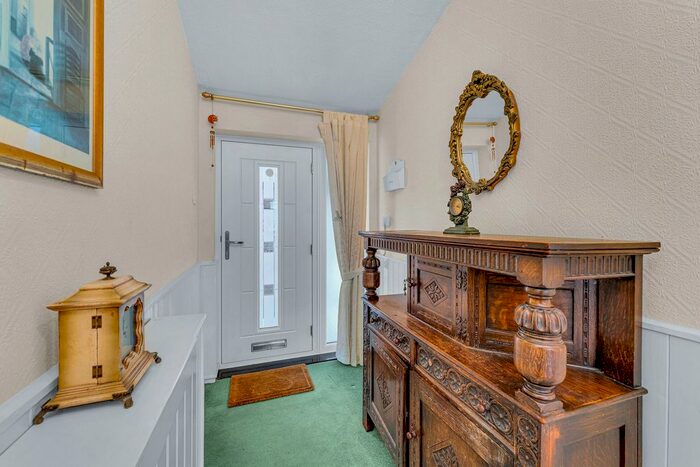 3 Bedroom Detached Bungalow For Sale In Springwater Avenue, Holcombe Brook, Ramsbottom, BL0