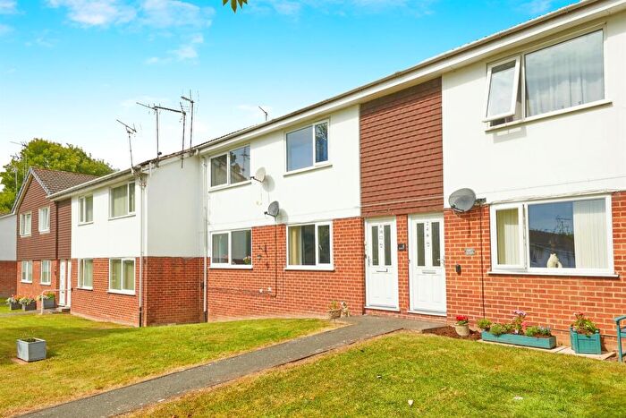 1 Bedroom Flat For Sale In Lambourn Drive, Allestree, Derby, DE22