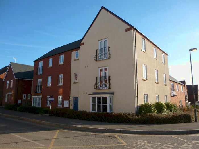 2 Bedroom Flat To Rent In Westminster Drive, Church Gresley, Swadlincote, Derbyshire DE11